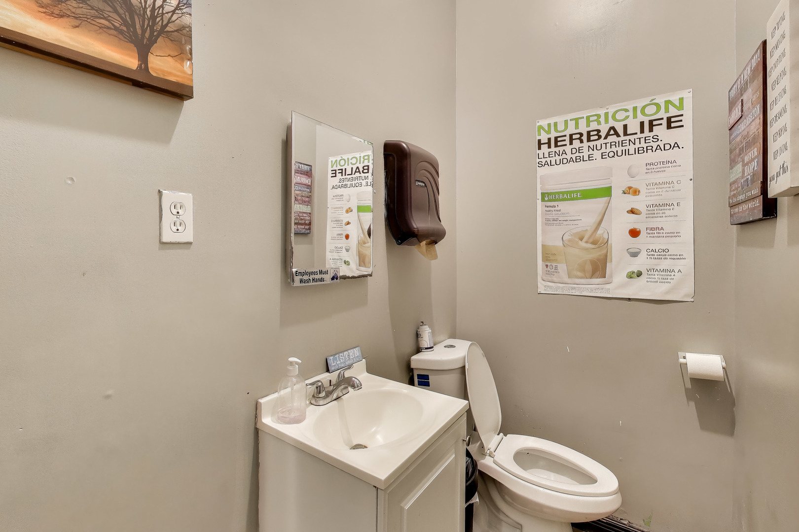 3426 W Diversey Avenue Property Photo 21