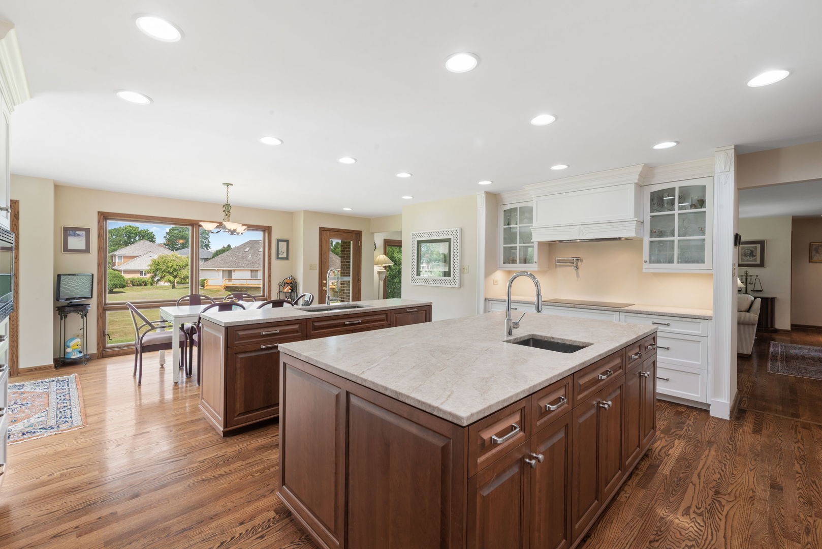 14 Hamilton Lane Property Photo 8