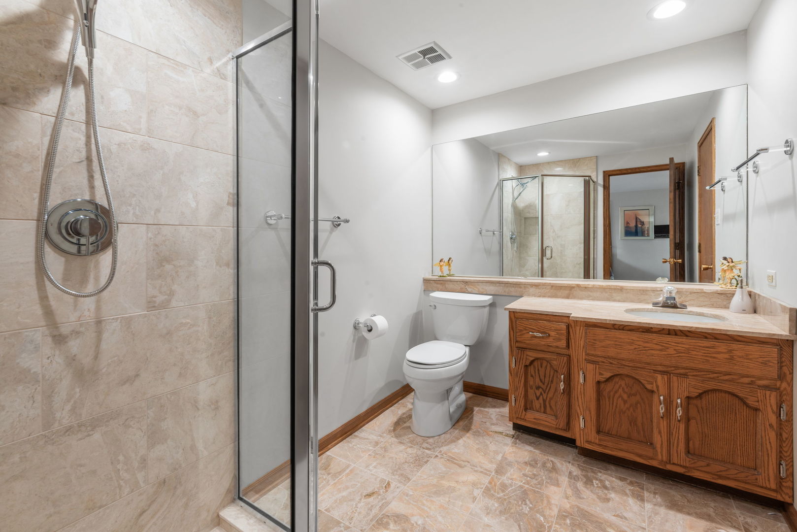 14 Hamilton Lane Property Photo 34