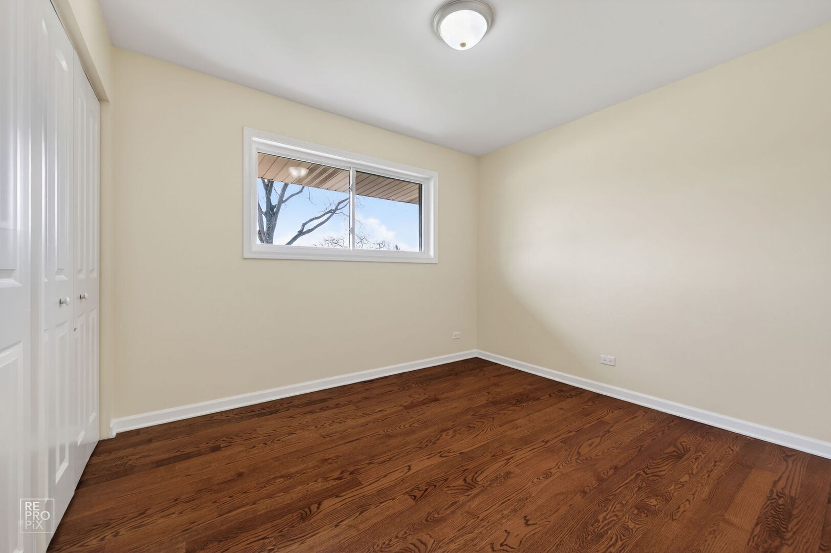 420 Berkshire Lane Property Photo 12