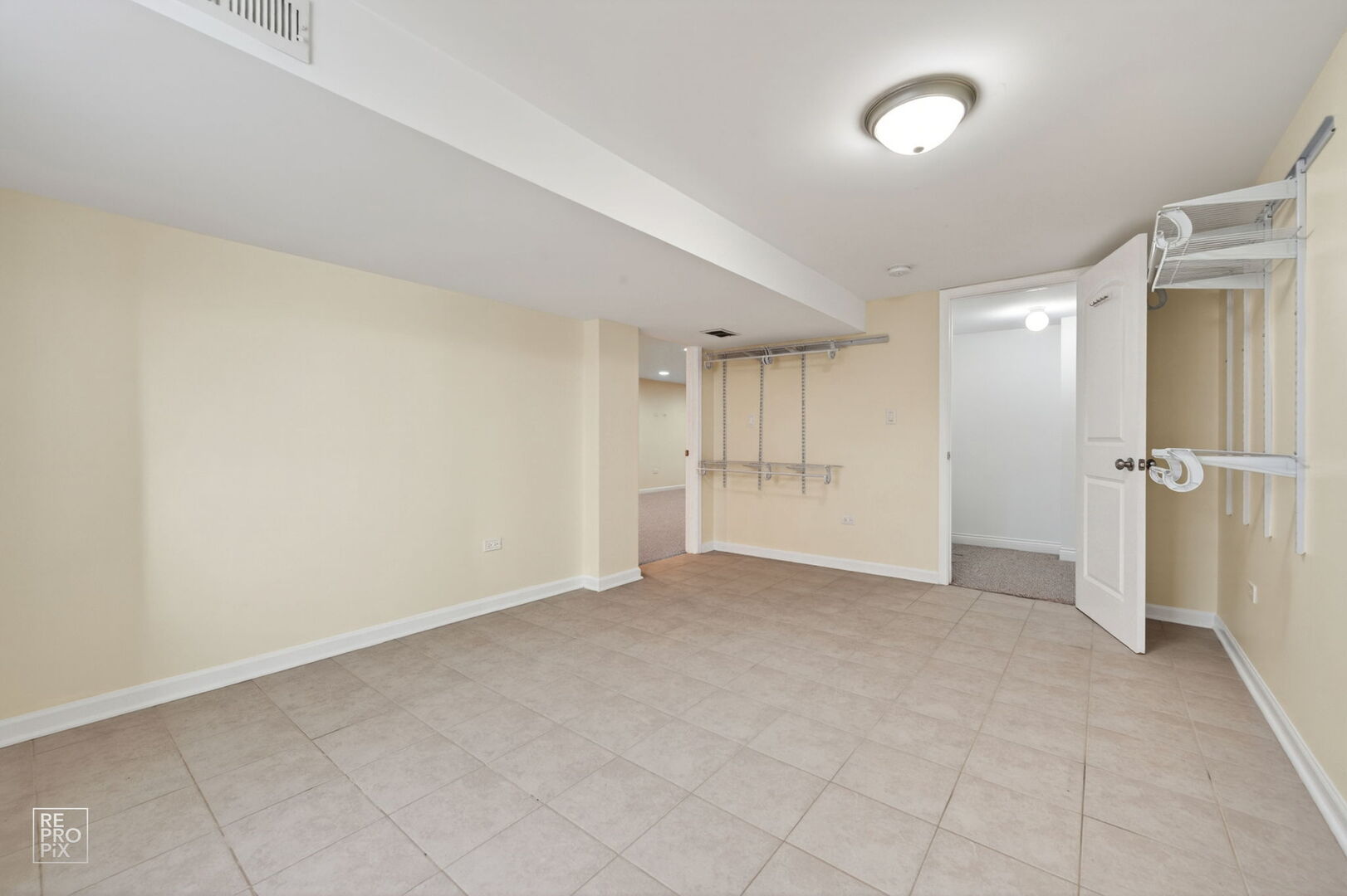 420 Berkshire Lane Property Photo 13