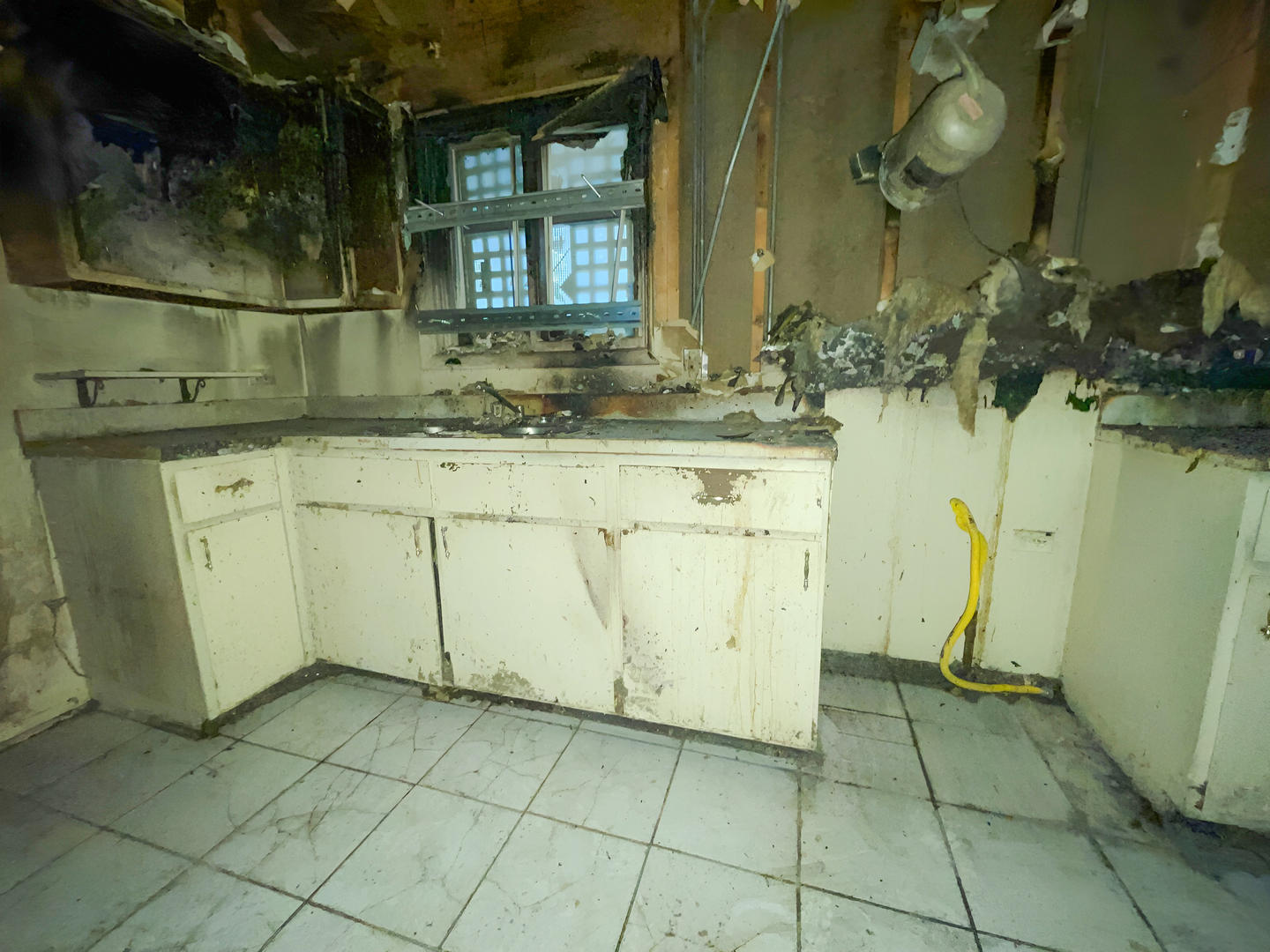 15229 Dante Avenue Property Photo 5