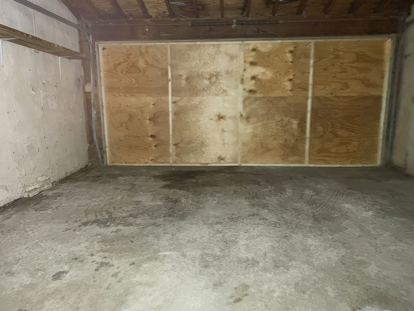 15229 Dante Avenue Property Photo 14