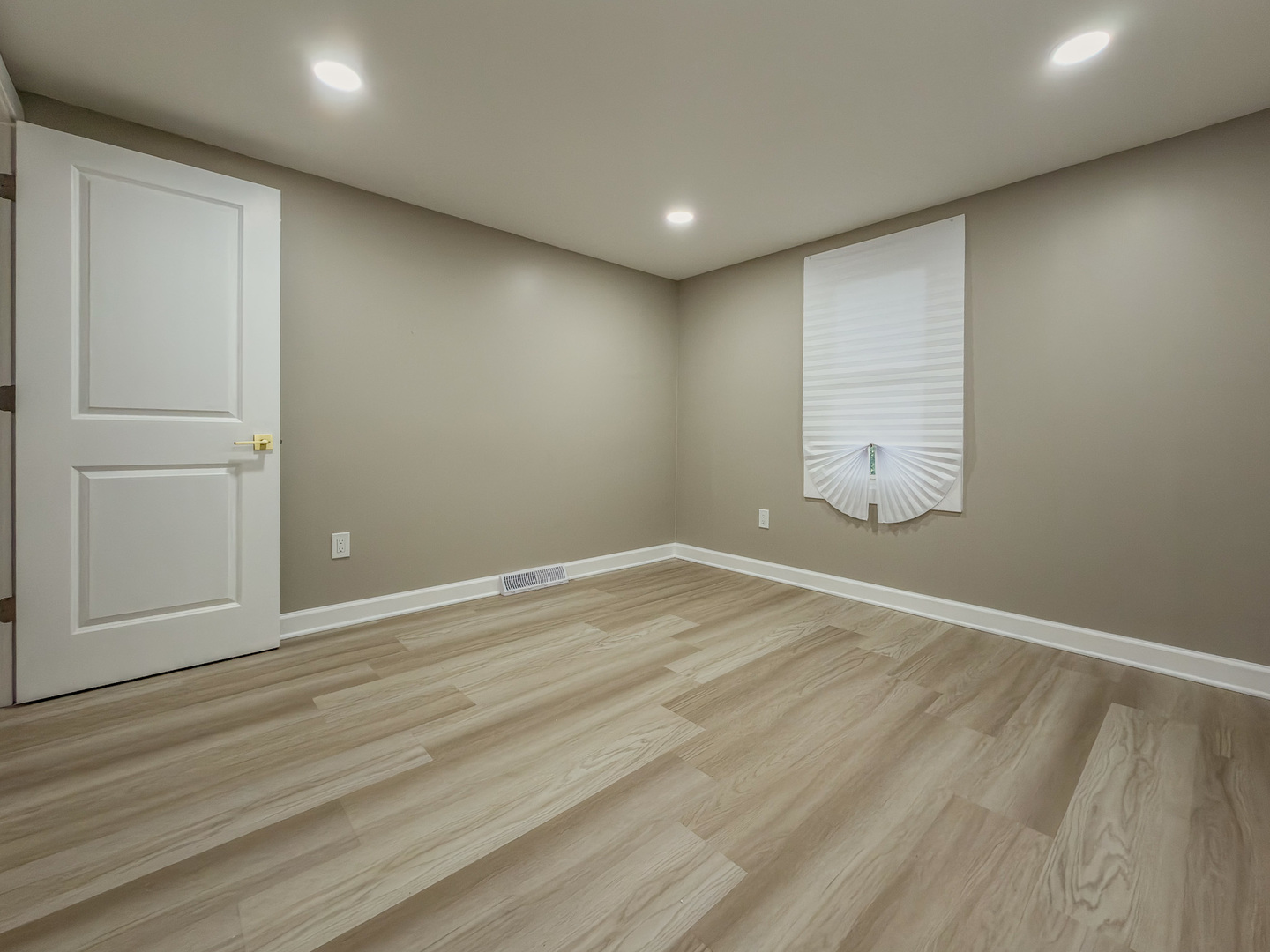 1826 Leonard Road Property Photo 23