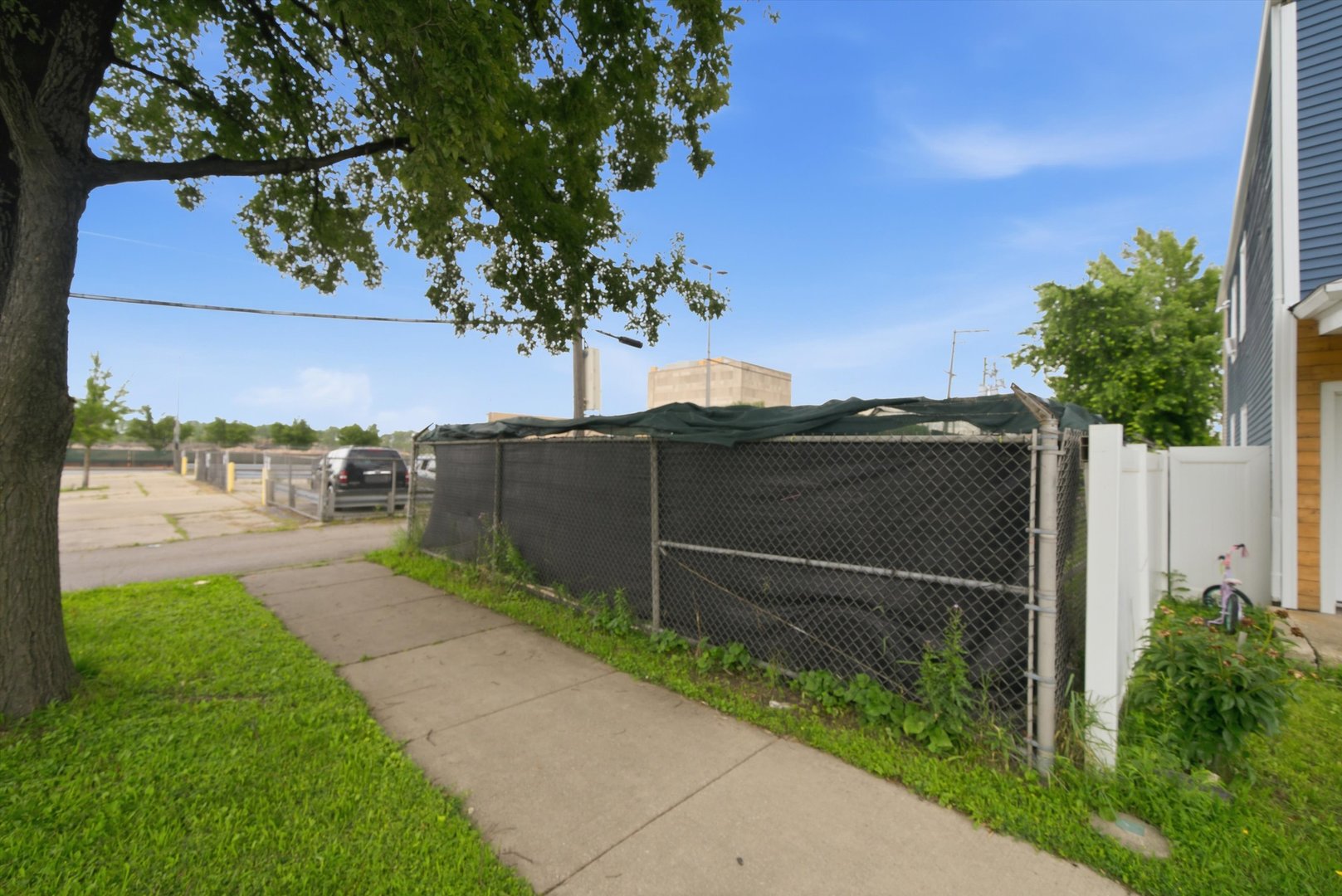 5115 S Whipple Street Property Photo 6