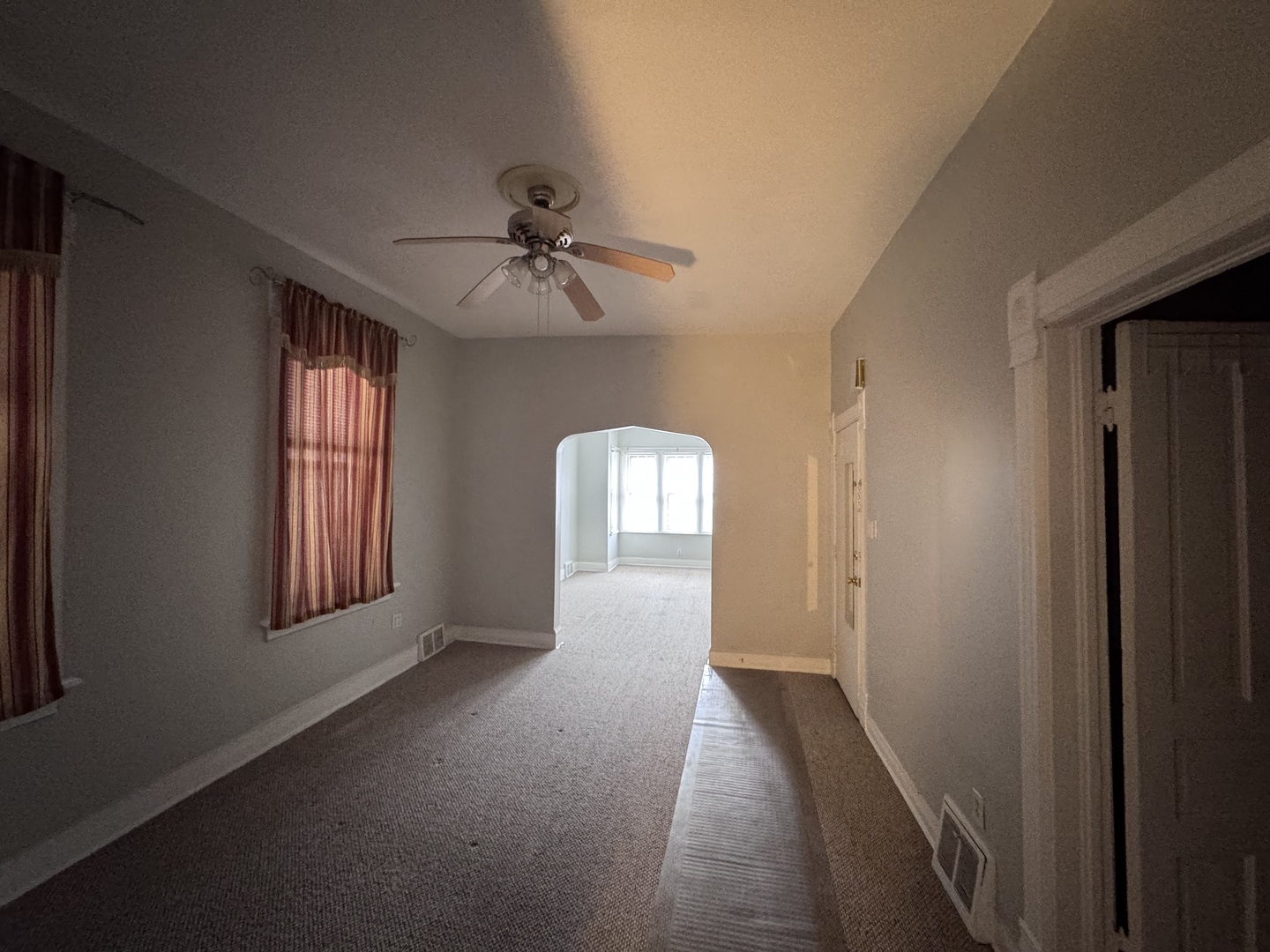 2454 W Diversey Avenue 2 Property Photo 5