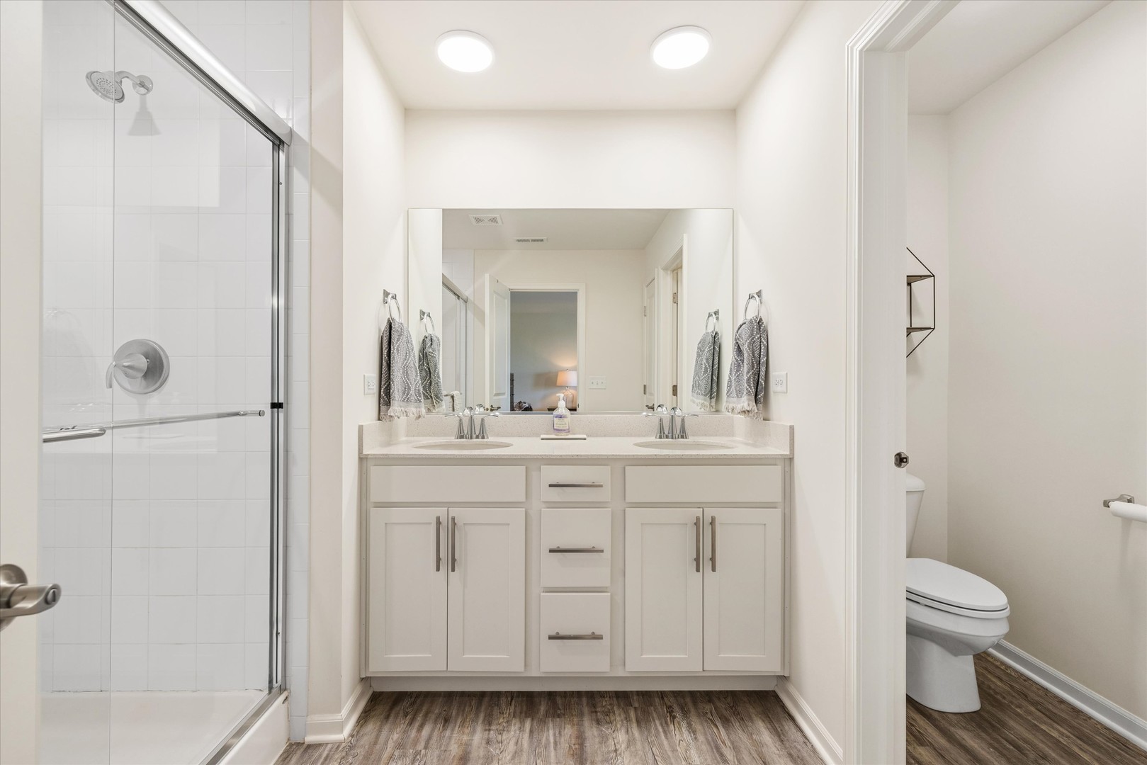 558 Cimmaron Circle Property Photo 16