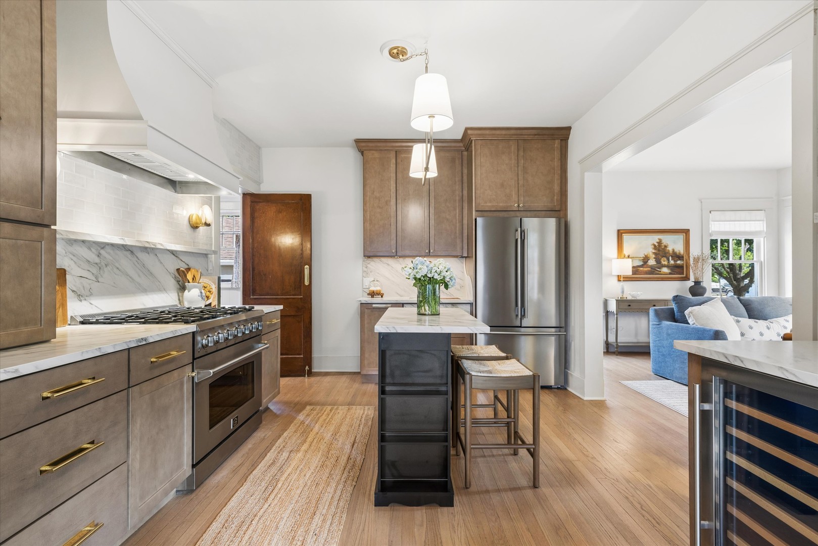84 S Caroline Street Property Photo 17