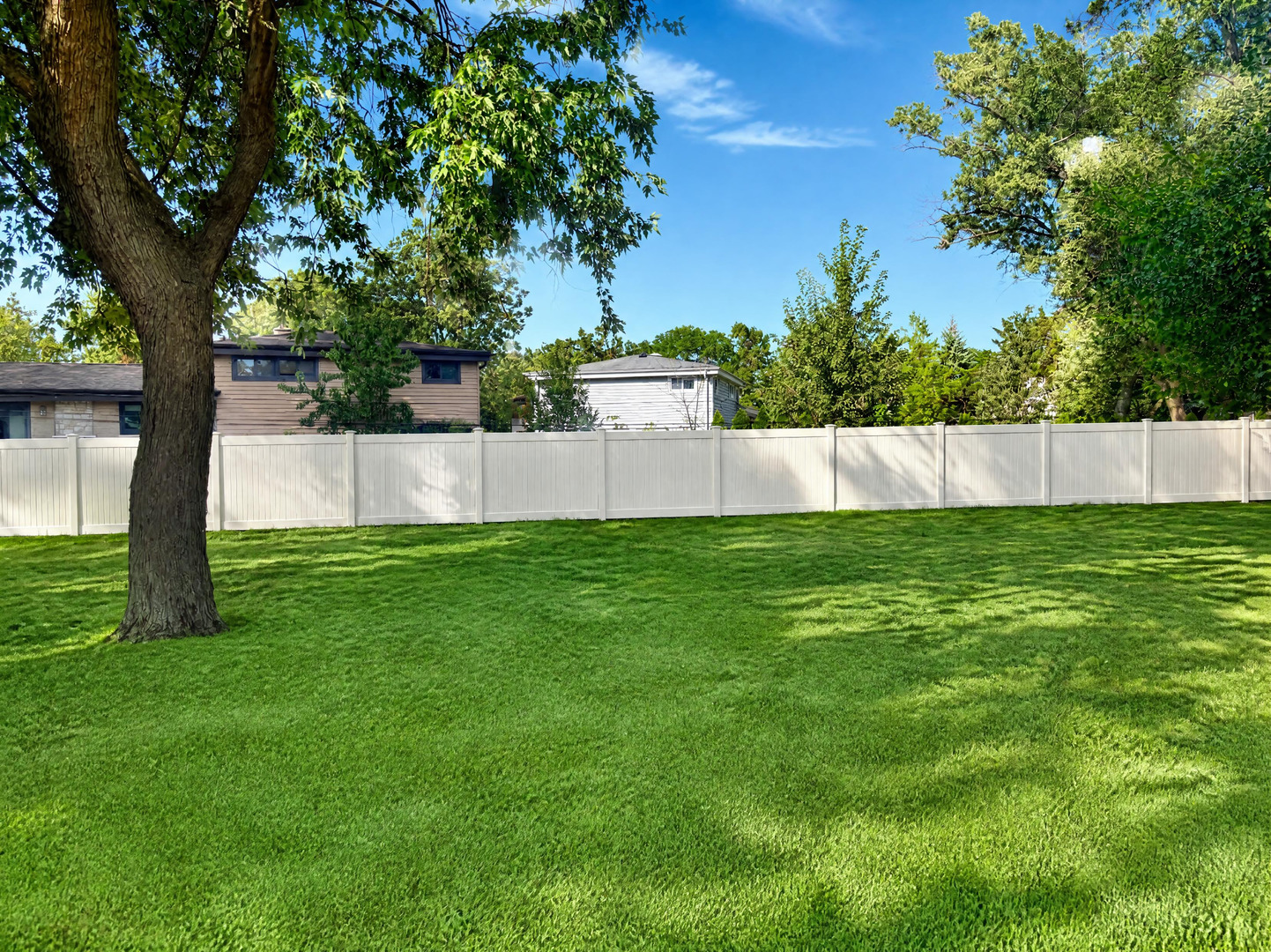 1115 Pfingsten Road Property Photo 19
