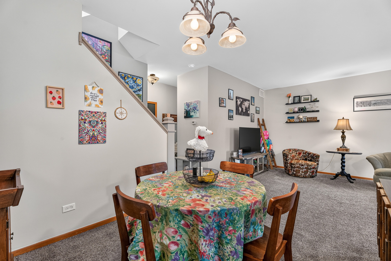 83 Strawflower Court Property Photo 7