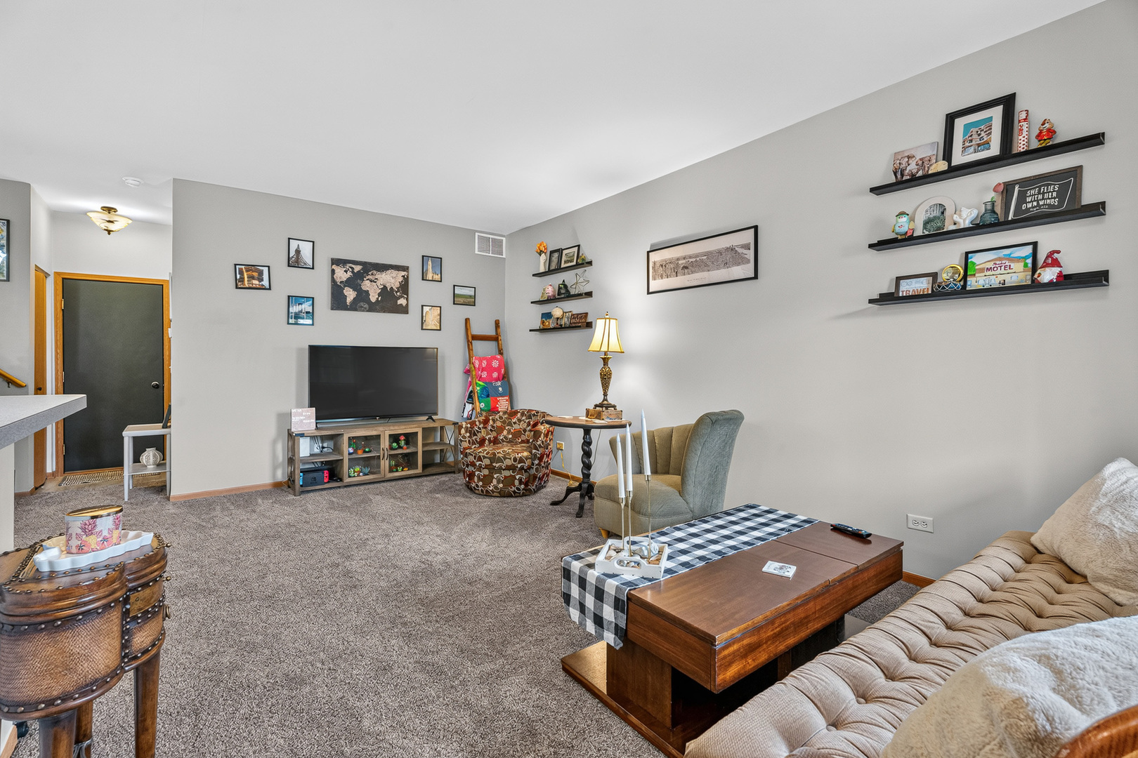 83 Strawflower Court Property Photo 10