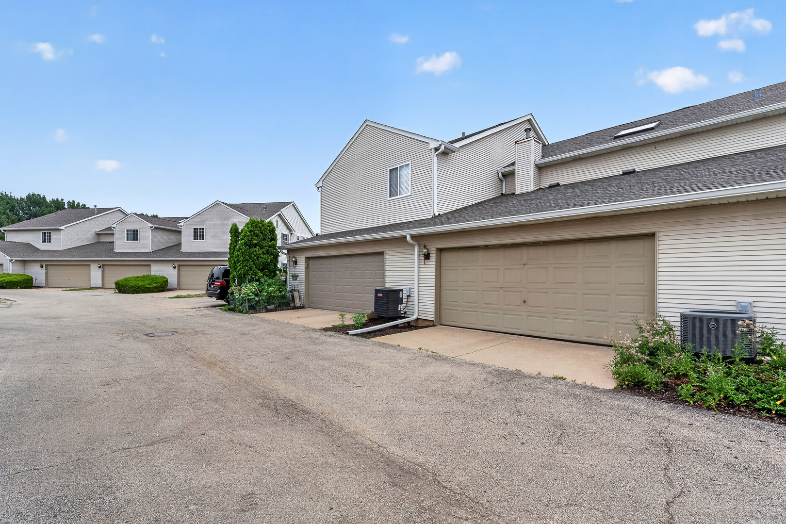 83 Strawflower Court Property Photo 29