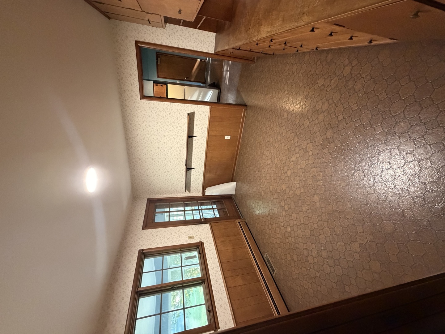 915 Sunset Drive Property Photo 10