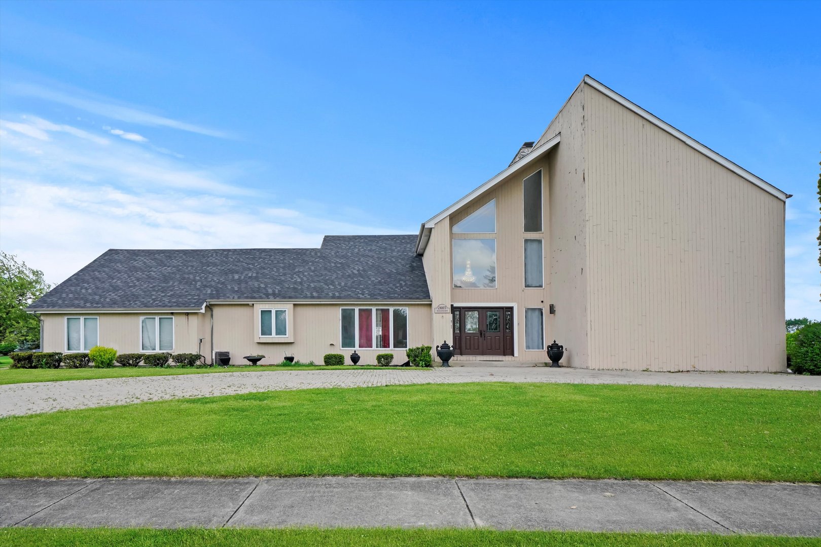 24165 Brancaster Drive Property Photo 1