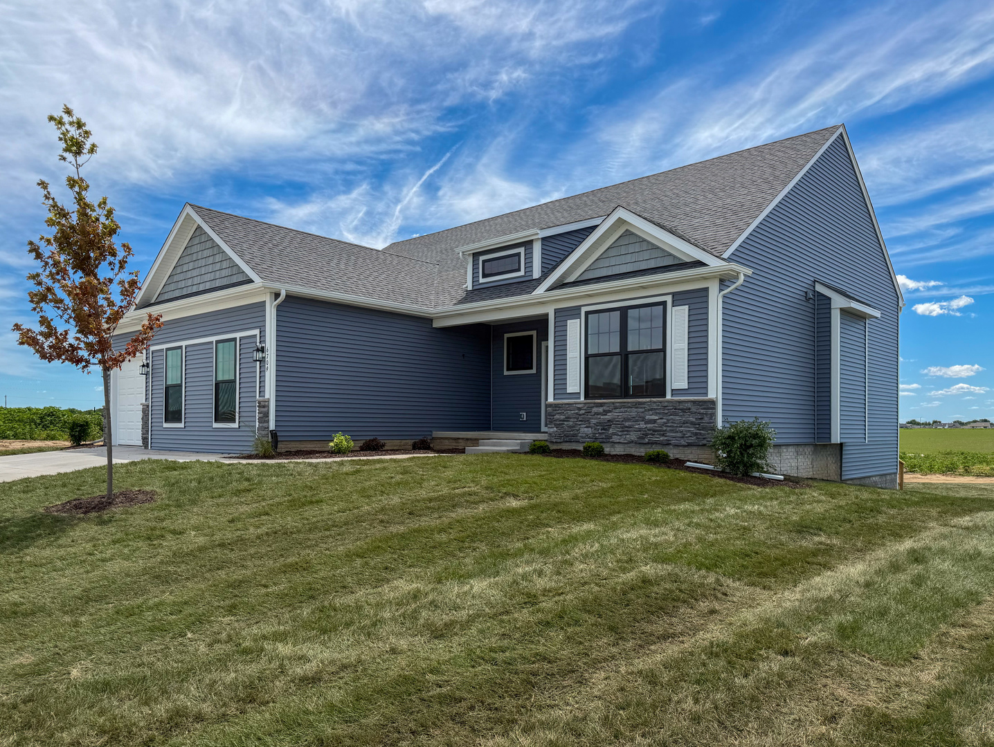 6709 Faiths Way Property Photo 2