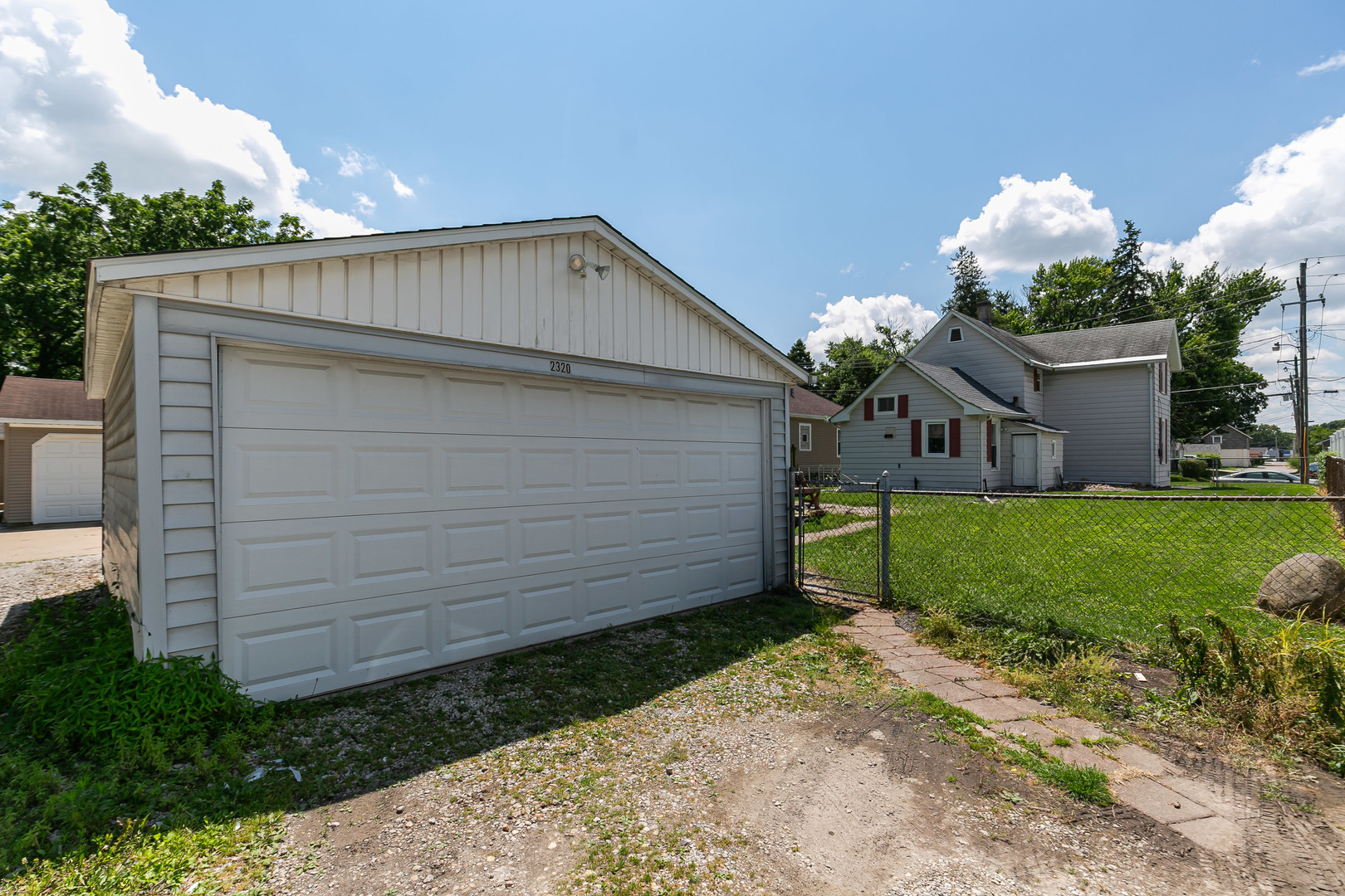 2320 18th Street A Property Photo 8