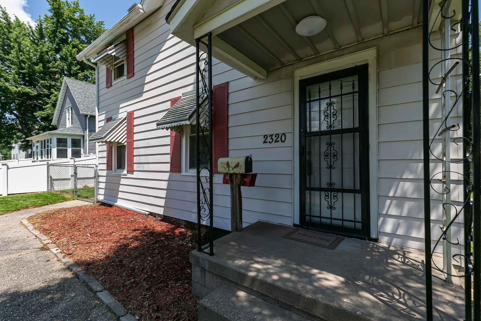 2320 18th Street A Property Photo 9