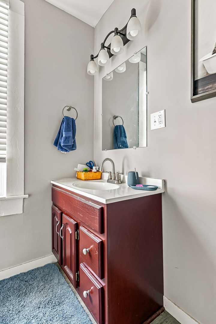 2320 18th Street A Property Photo 14