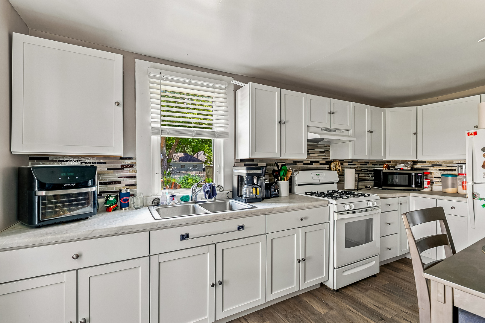 2320 18th Street A Property Photo 19