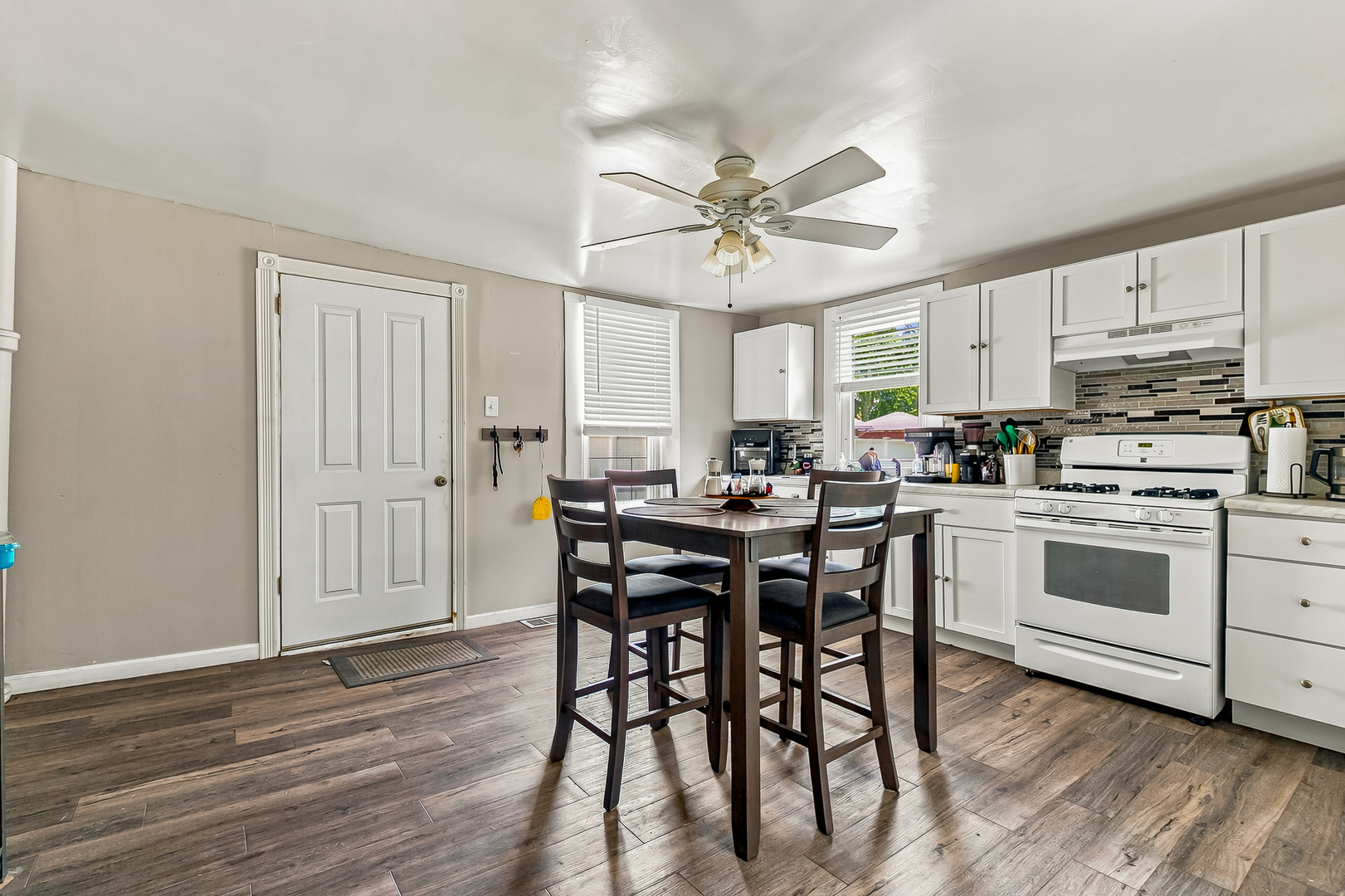 2320 18th Street A Property Photo 20