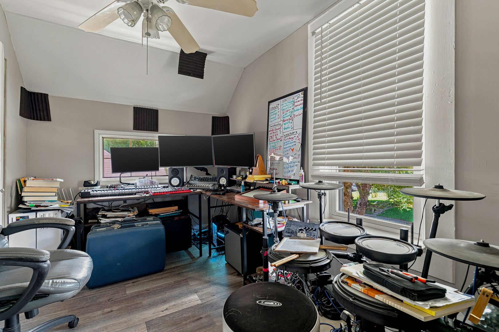 2320 18th Street A Property Photo 28