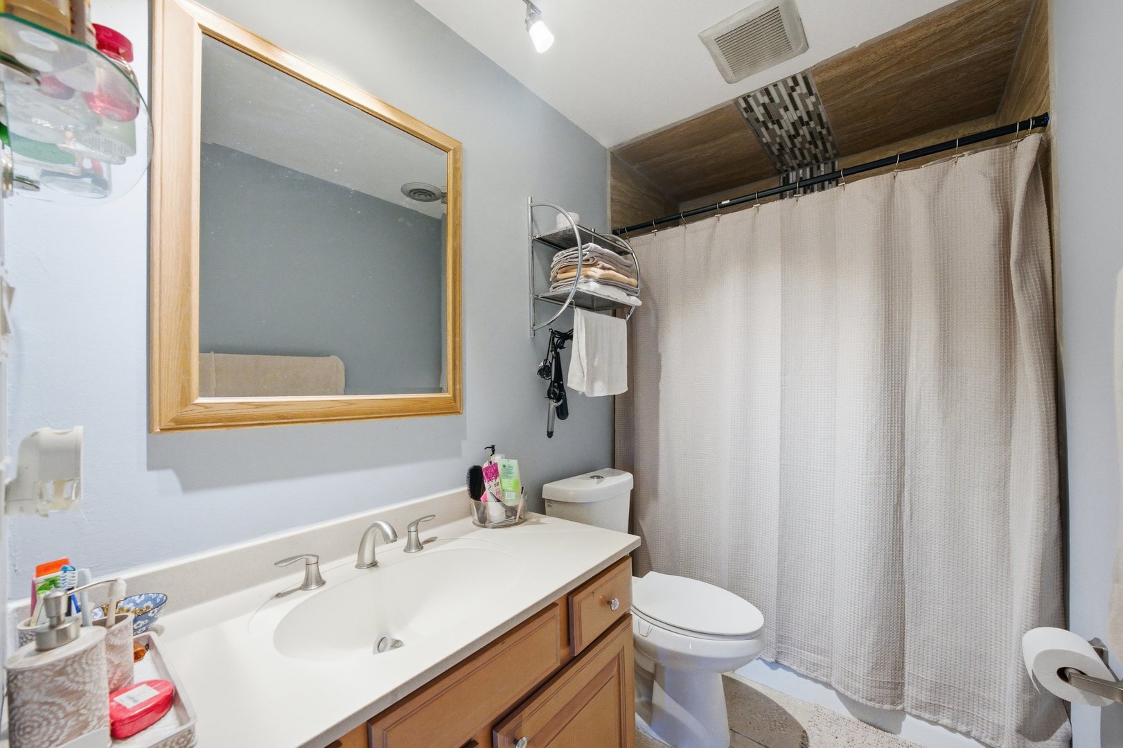 5840 W 104th Street 115 Property Photo 15