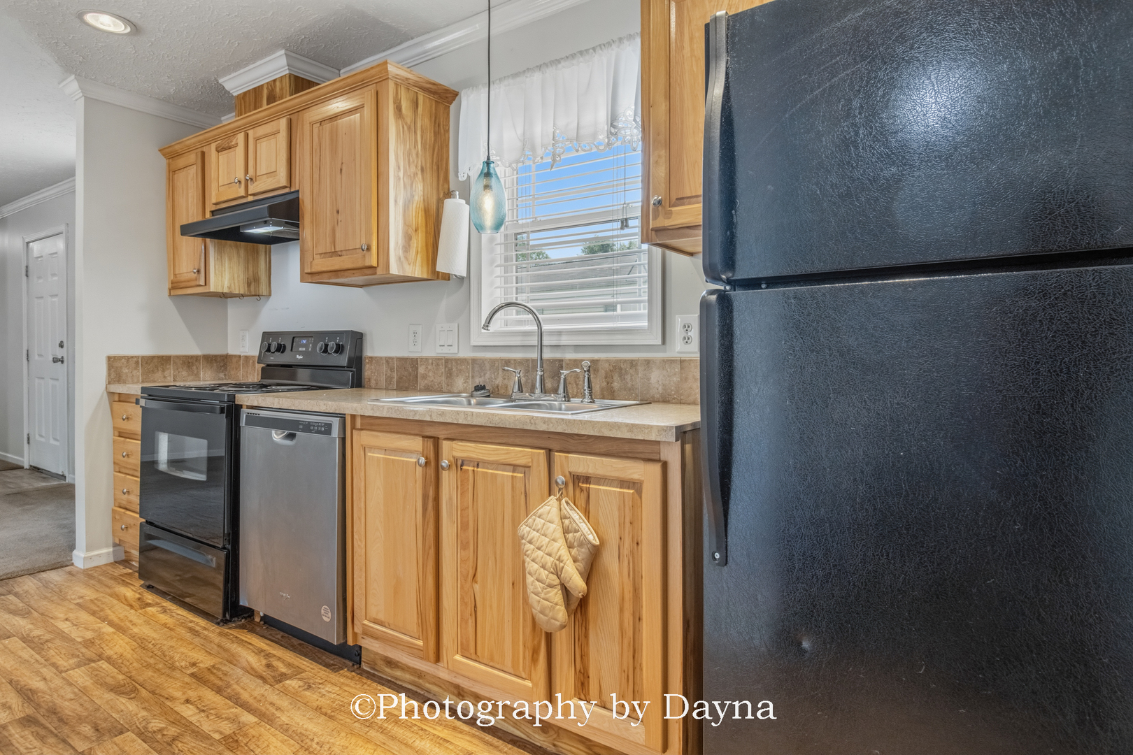 97 Big Chief Drive Property Photo 4