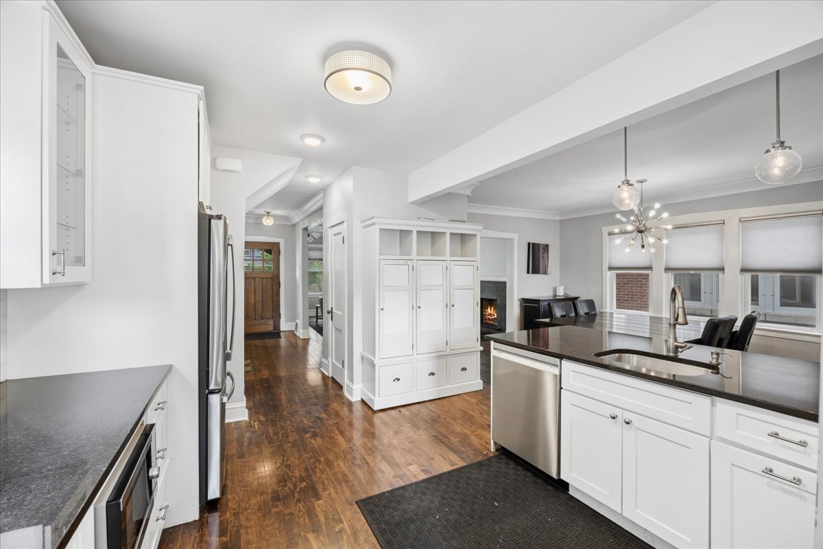 847 N Cuyler Avenue Property Photo 10