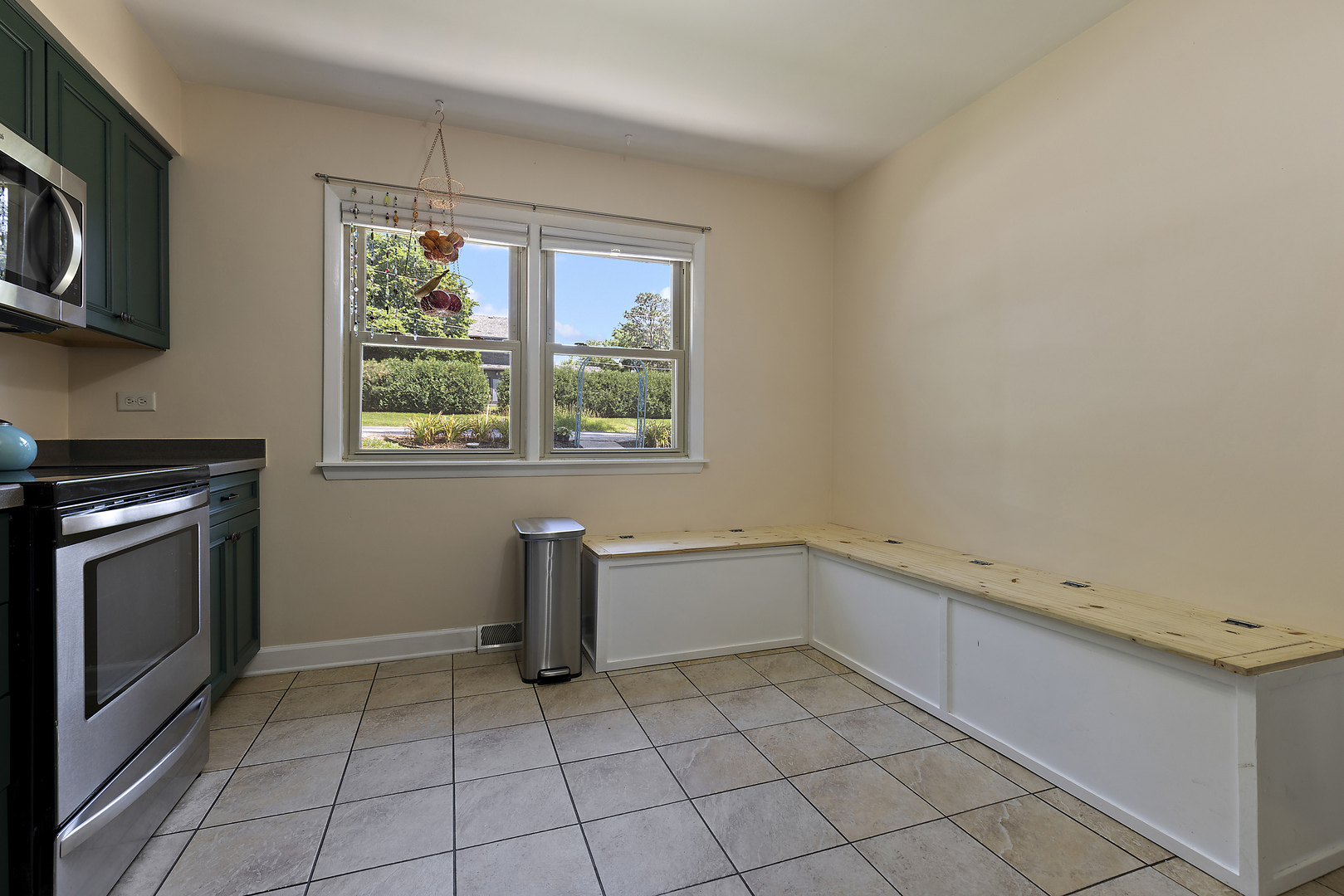 110 Cheri Lane Property Photo 5