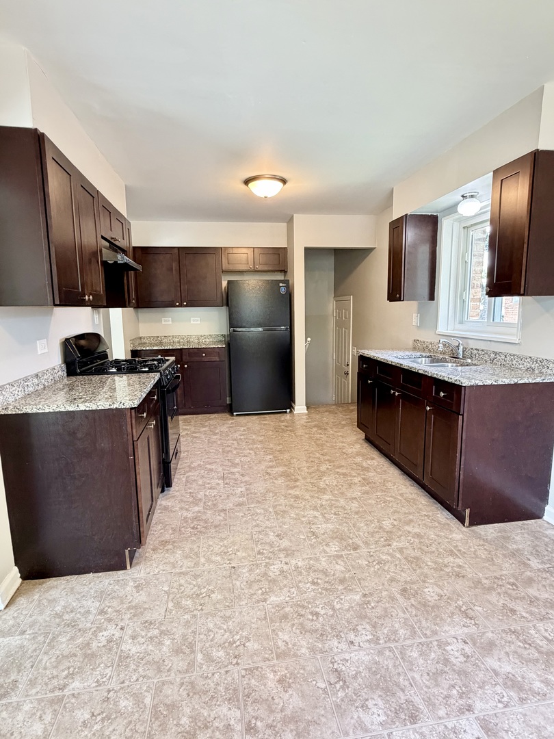 1820 169th Street Property Photo 11