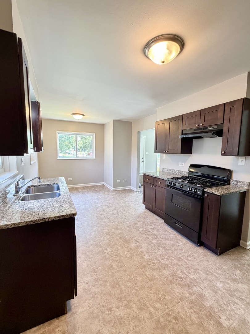 1820 169th Street Property Photo 13