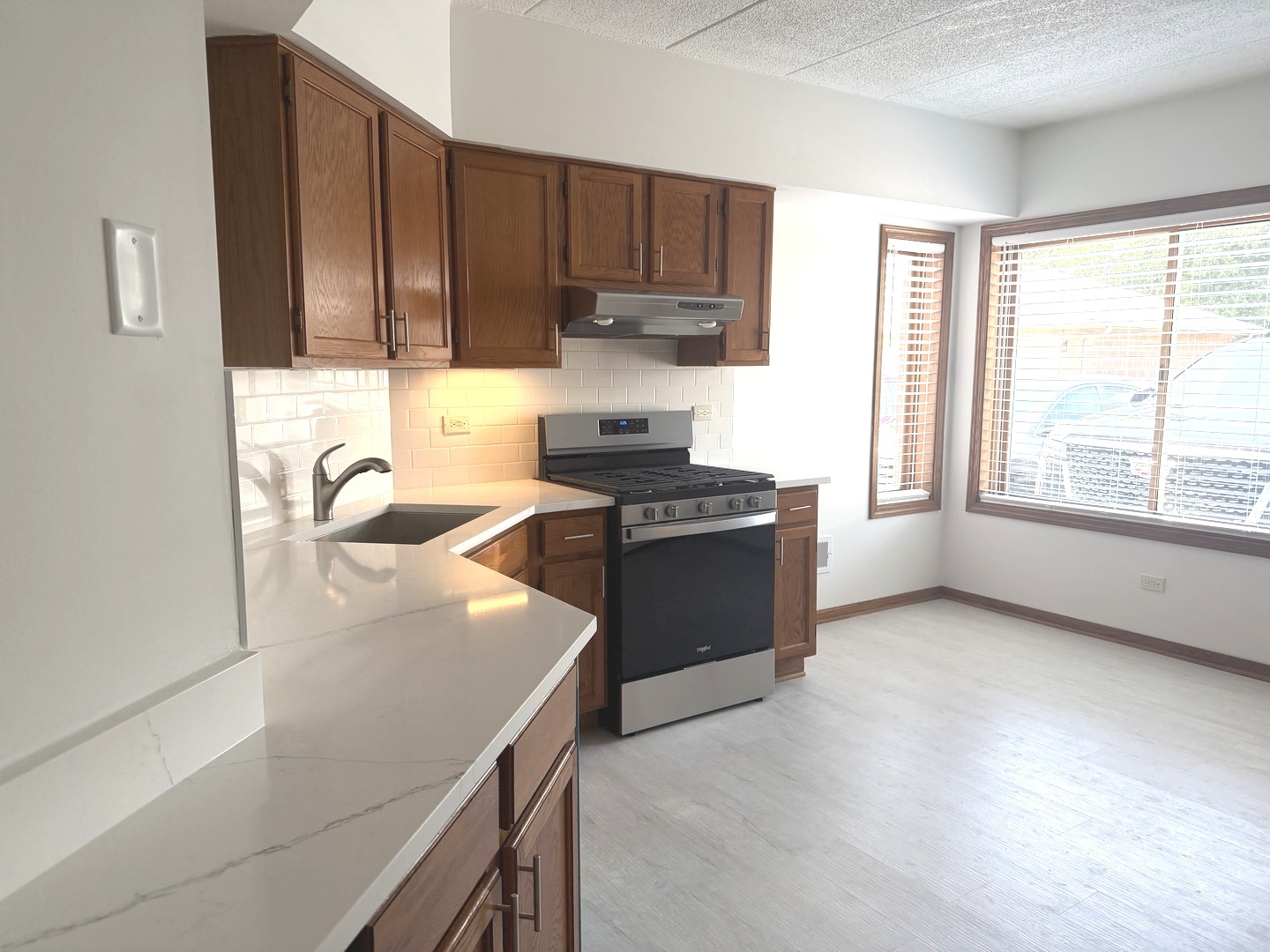 9424 S 77th Court 1c Property Photo 14