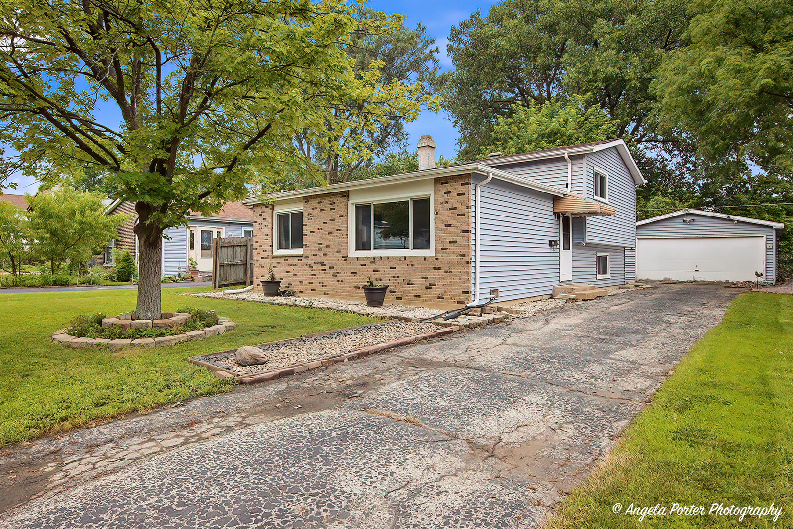122 Hickory Street Property Photo 1
