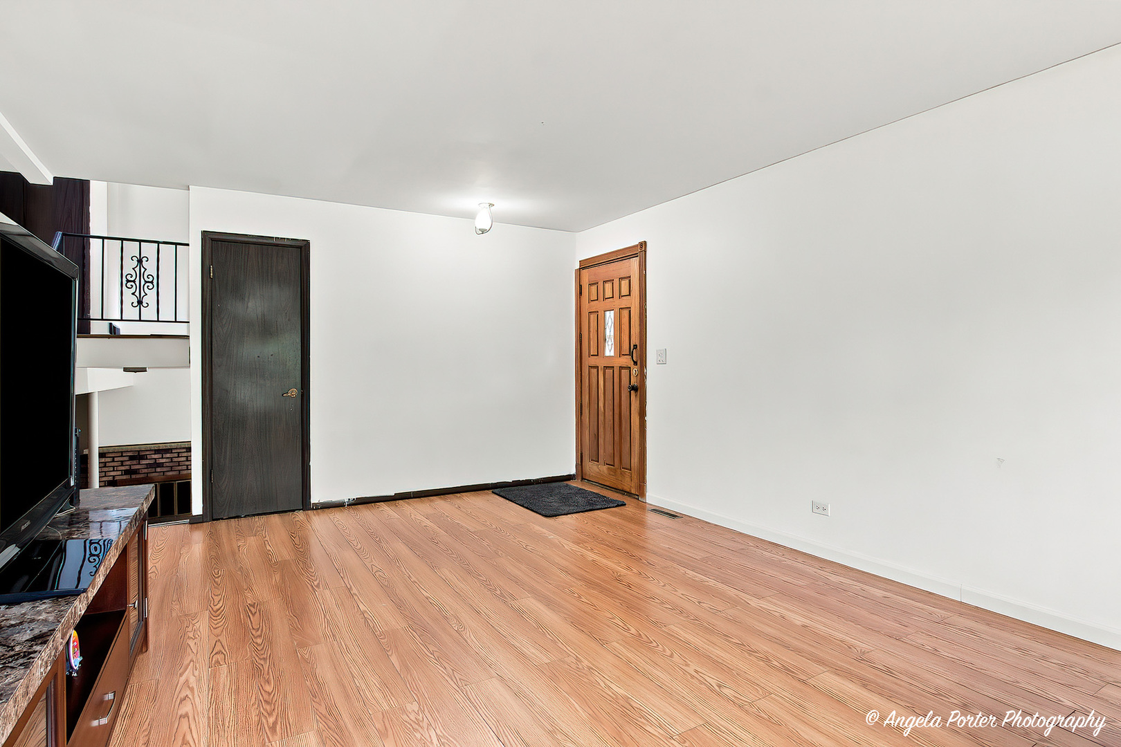122 Hickory Street Property Photo 5