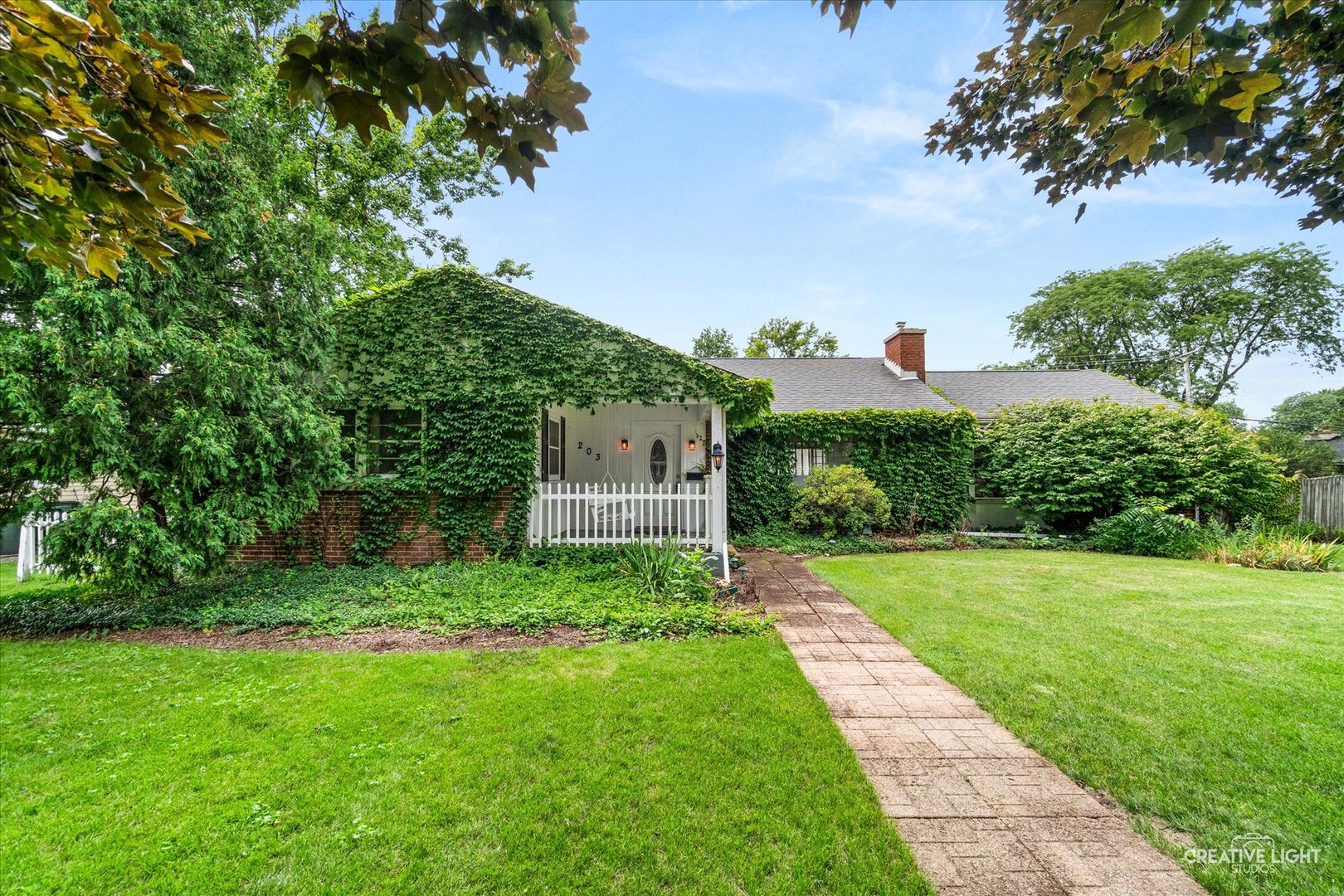203 S Rosedale Avenue Property Photo 2