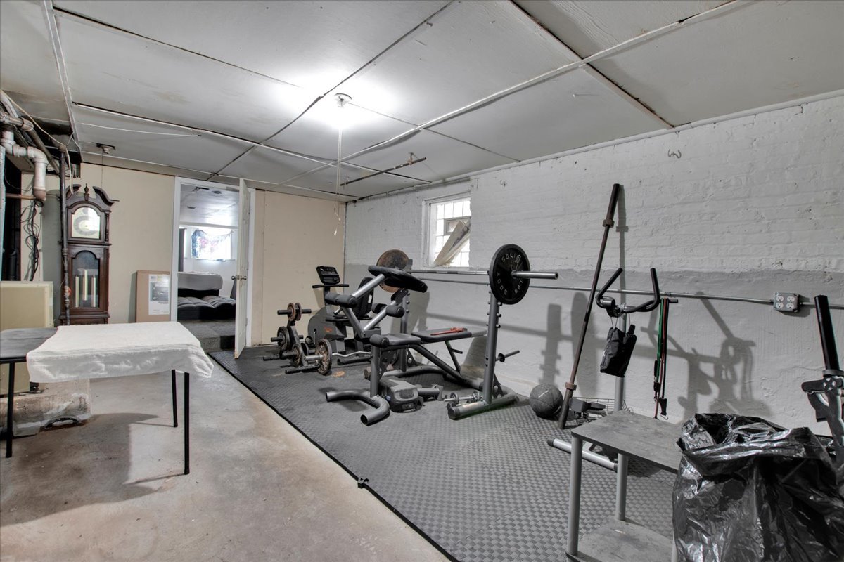 838 N Homan Avenue Property Photo 22