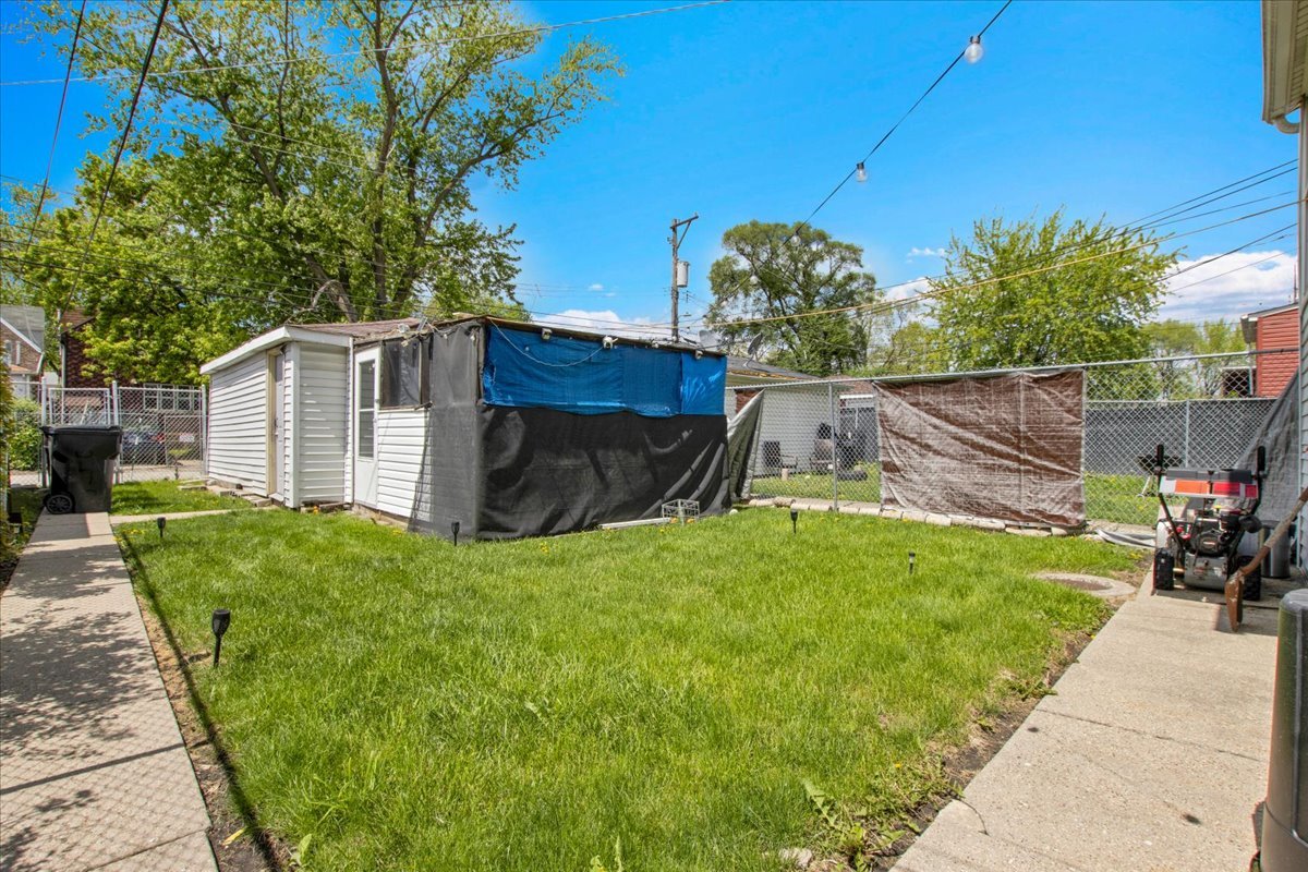 838 N Homan Avenue Property Photo 28