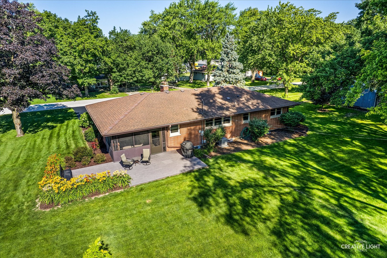 47 Pasadena Drive Property Photo 8