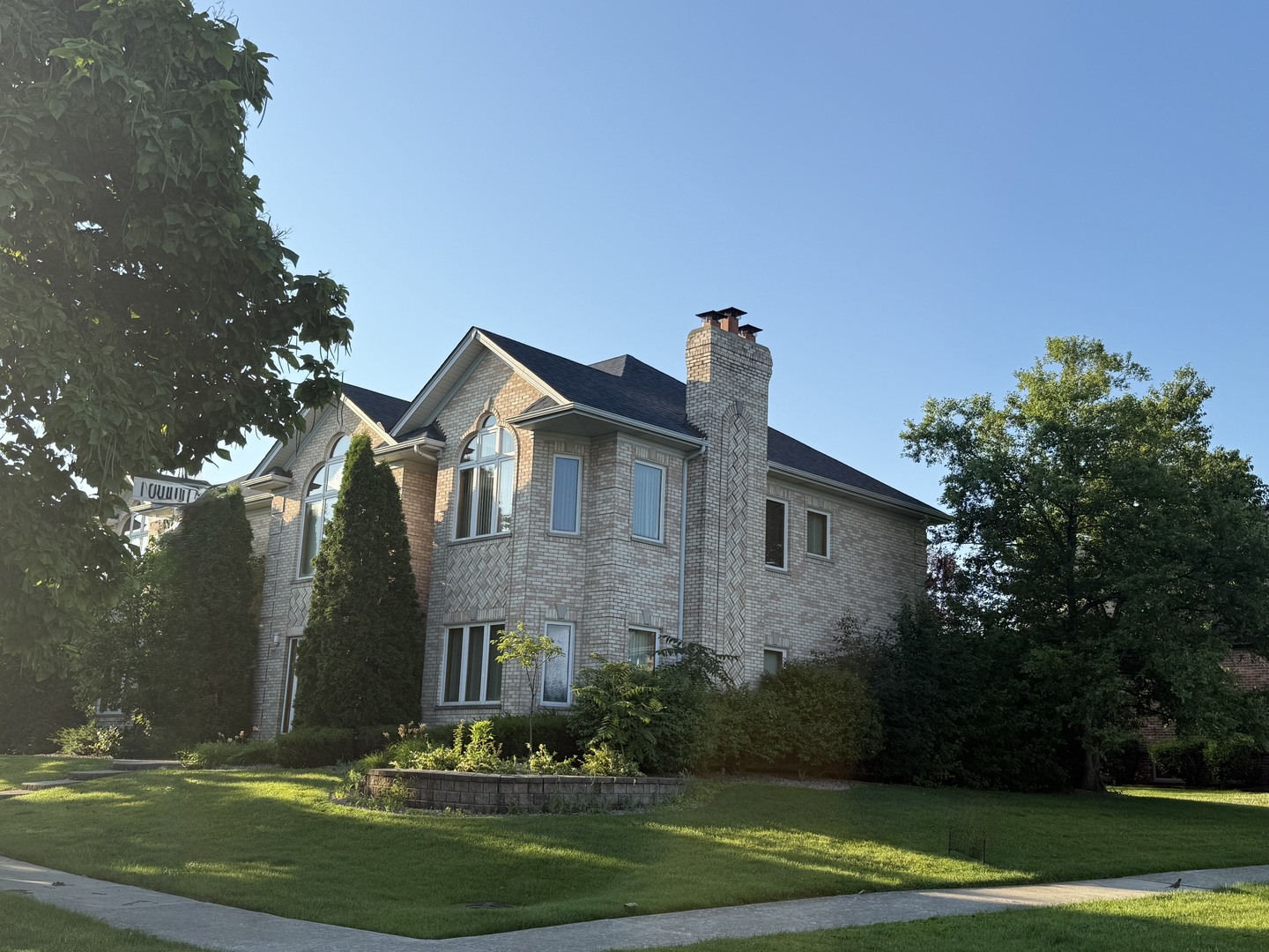 1004 Saddle Lane Property Photo 4