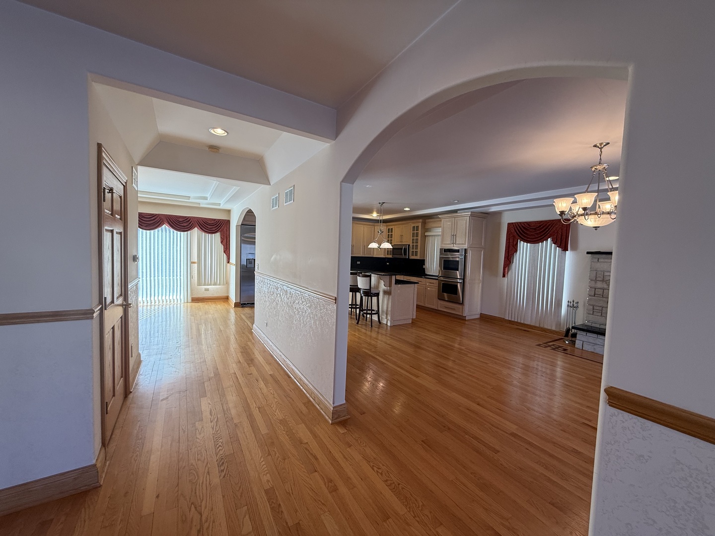 1004 Saddle Lane Property Photo 6