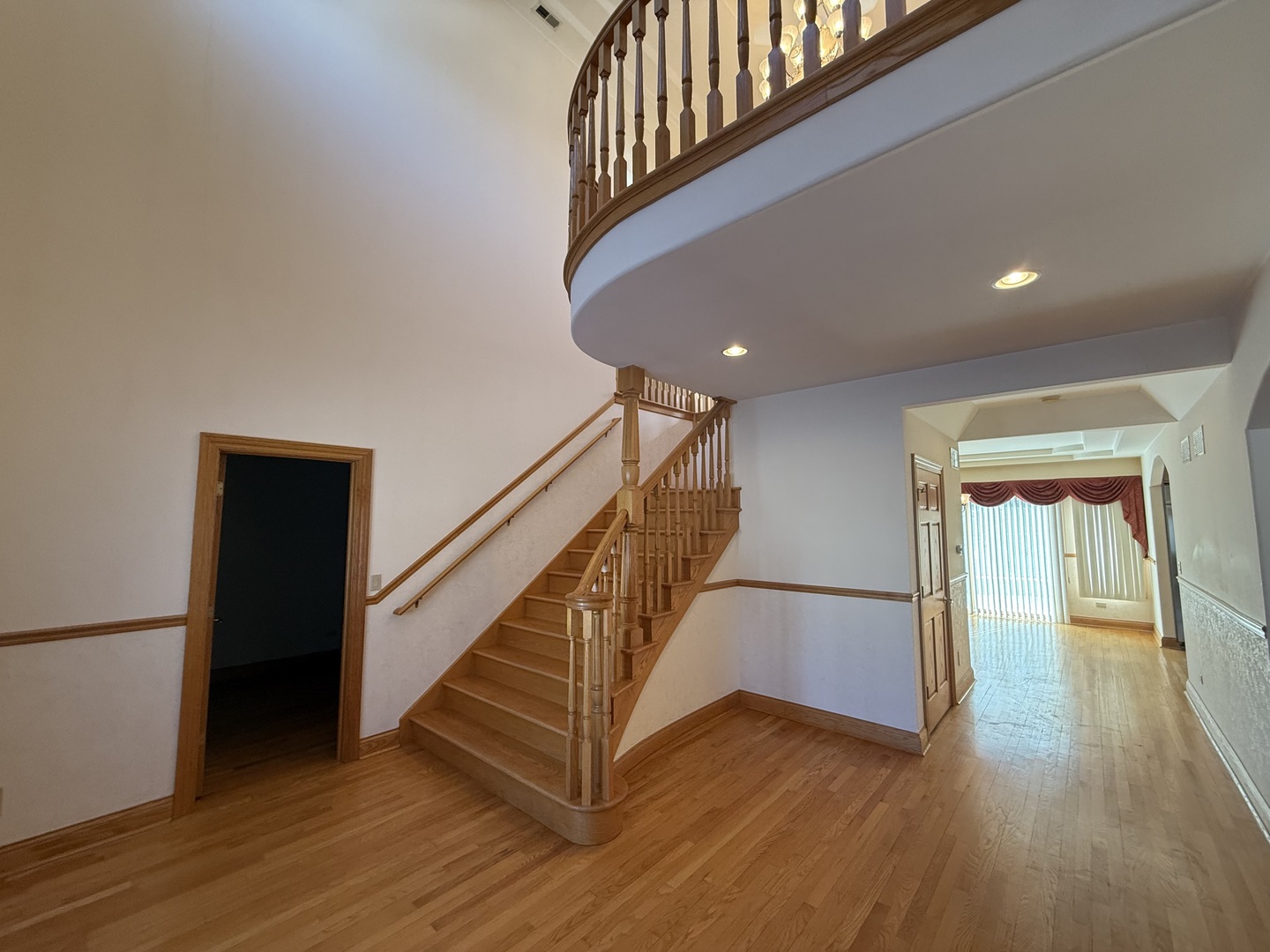 1004 Saddle Lane Property Photo 13