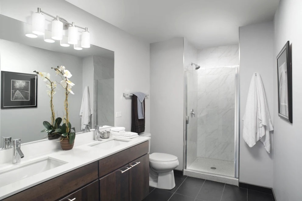 1720 Central Street 323 Property Photo 6