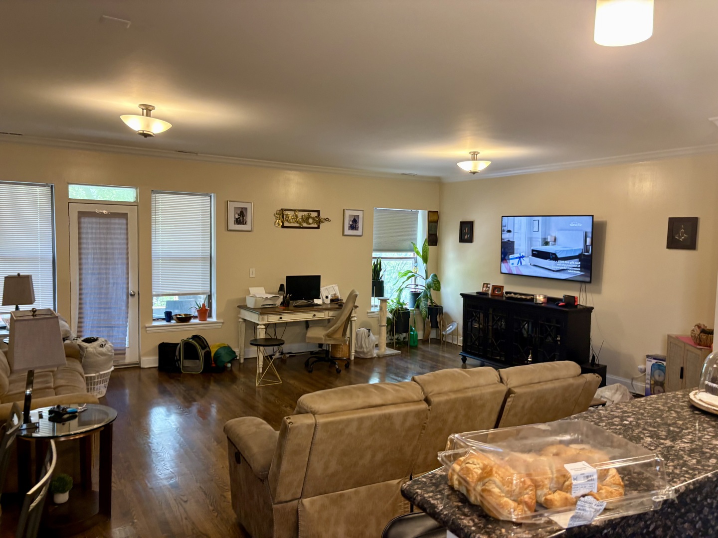 706 E 51st Street Property Photo 14