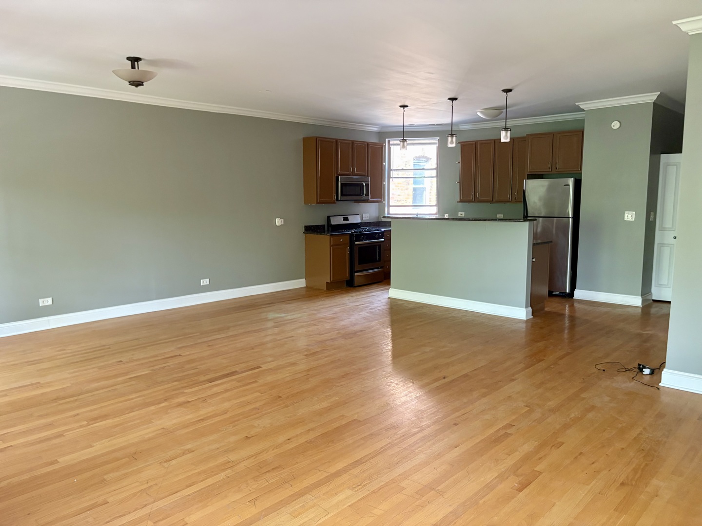 706 E 51st Street Property Photo 22