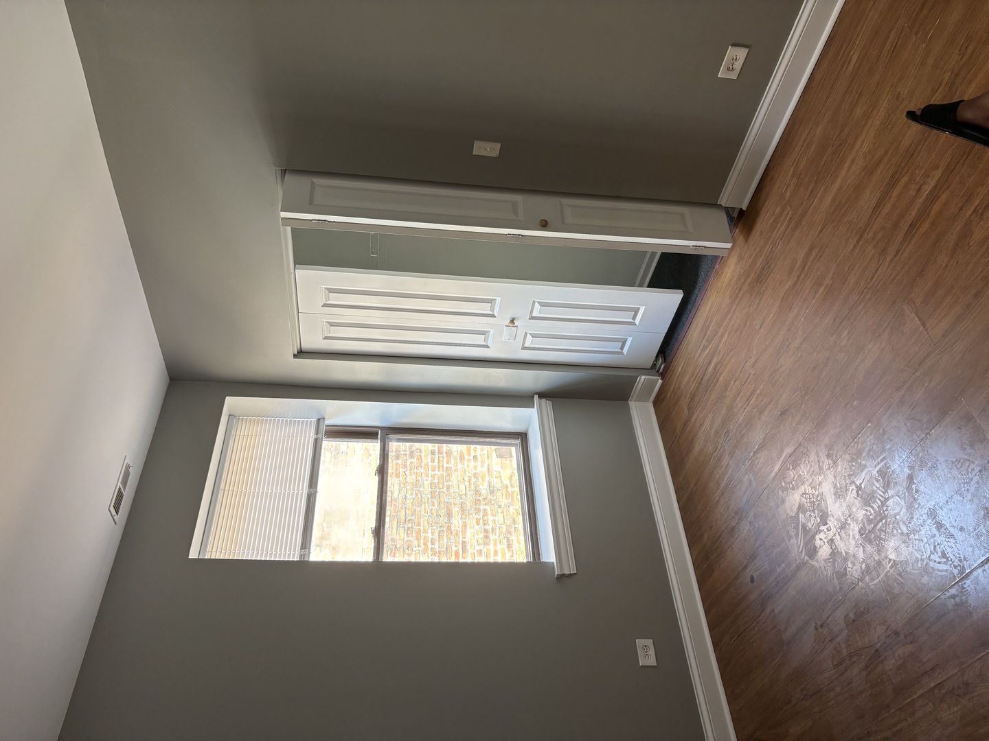 706 E 51st Street Property Photo 25