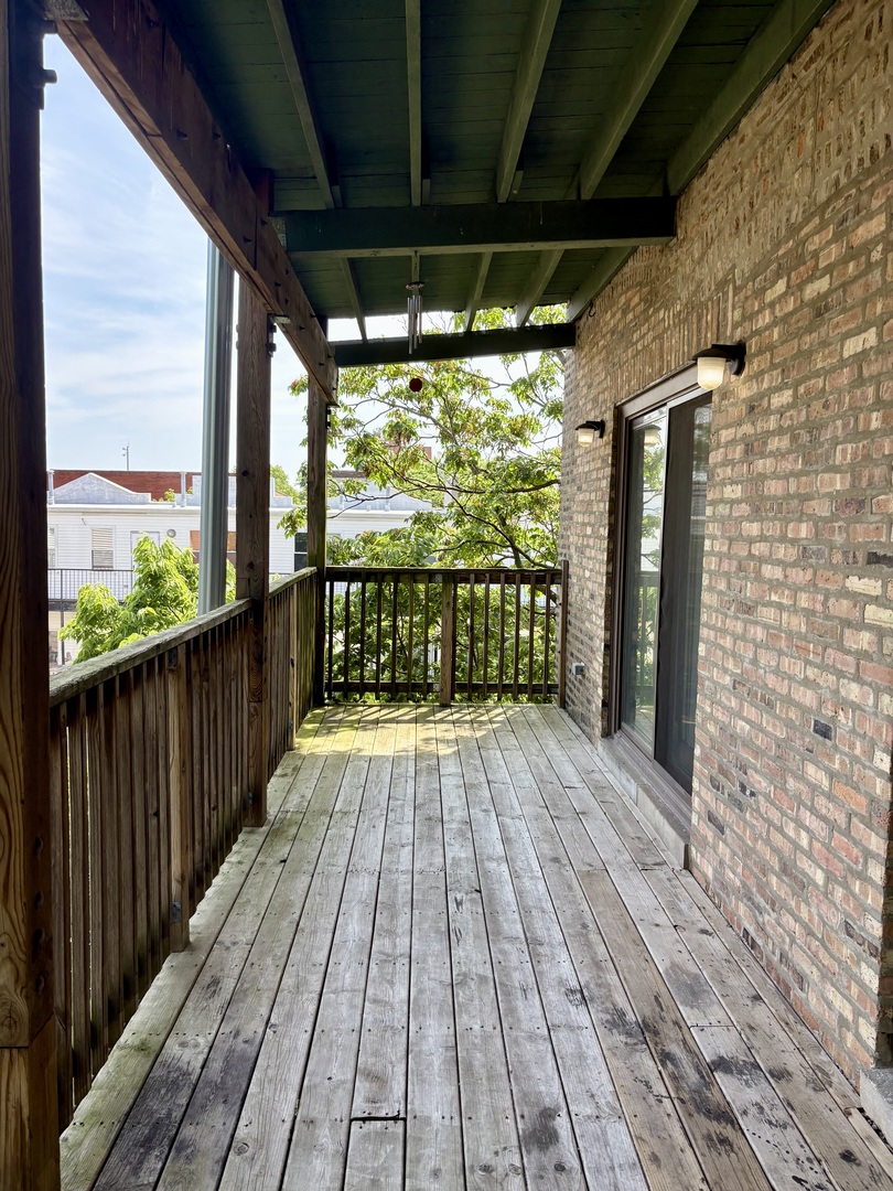 706 E 51st Street Property Photo 28