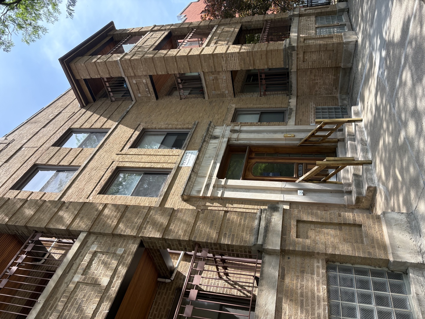 706 E 51st Street Property Photo 46