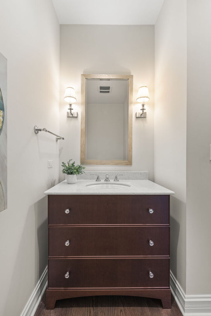 460 Pennsylvania Avenue C Property Photo 8