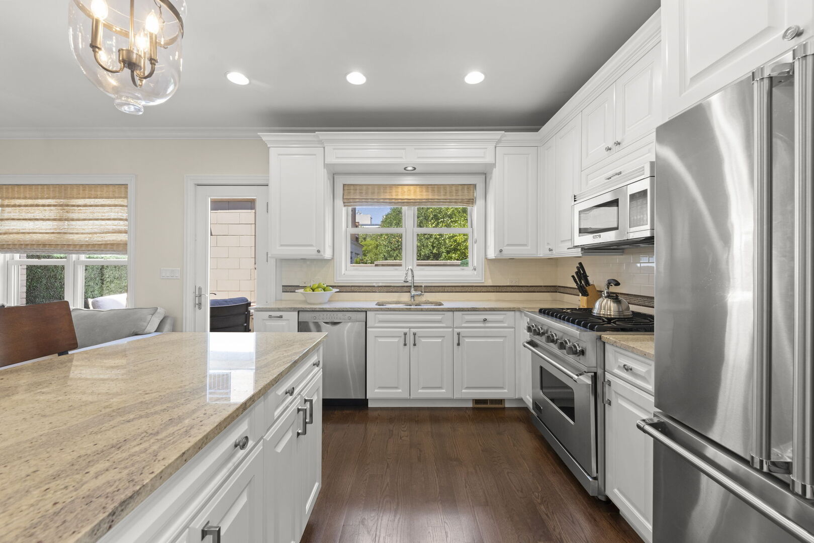 460 Pennsylvania Avenue C Property Photo 10
