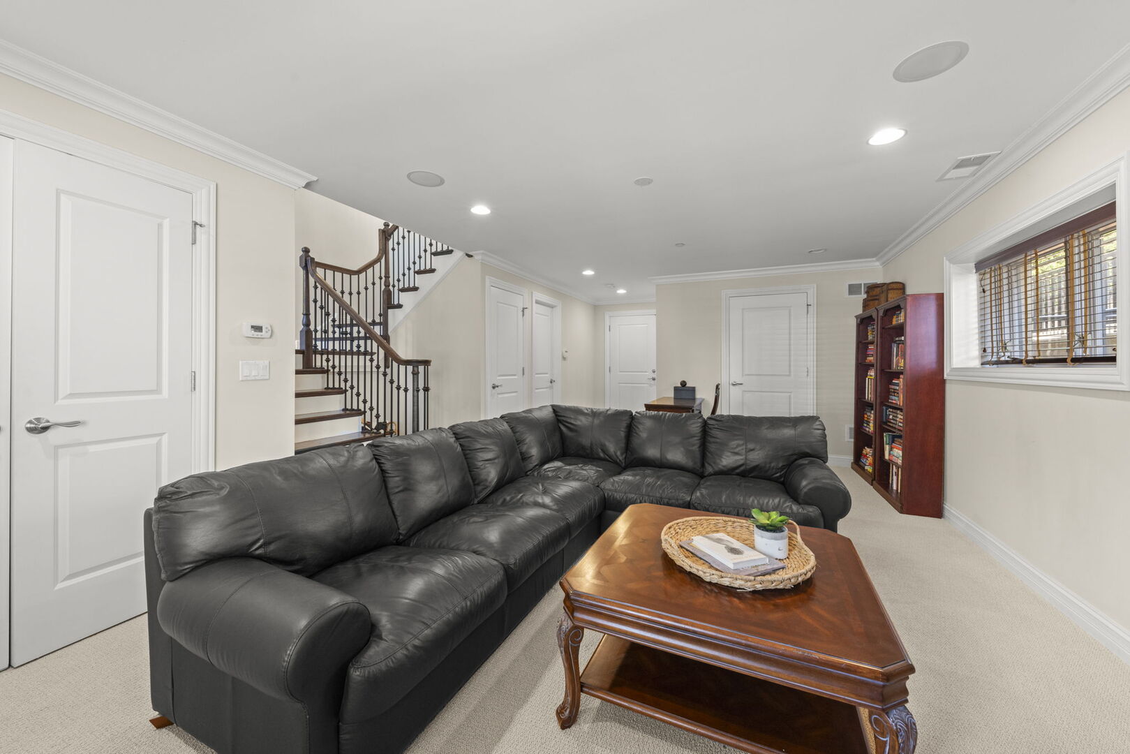 460 Pennsylvania Avenue C Property Photo 17